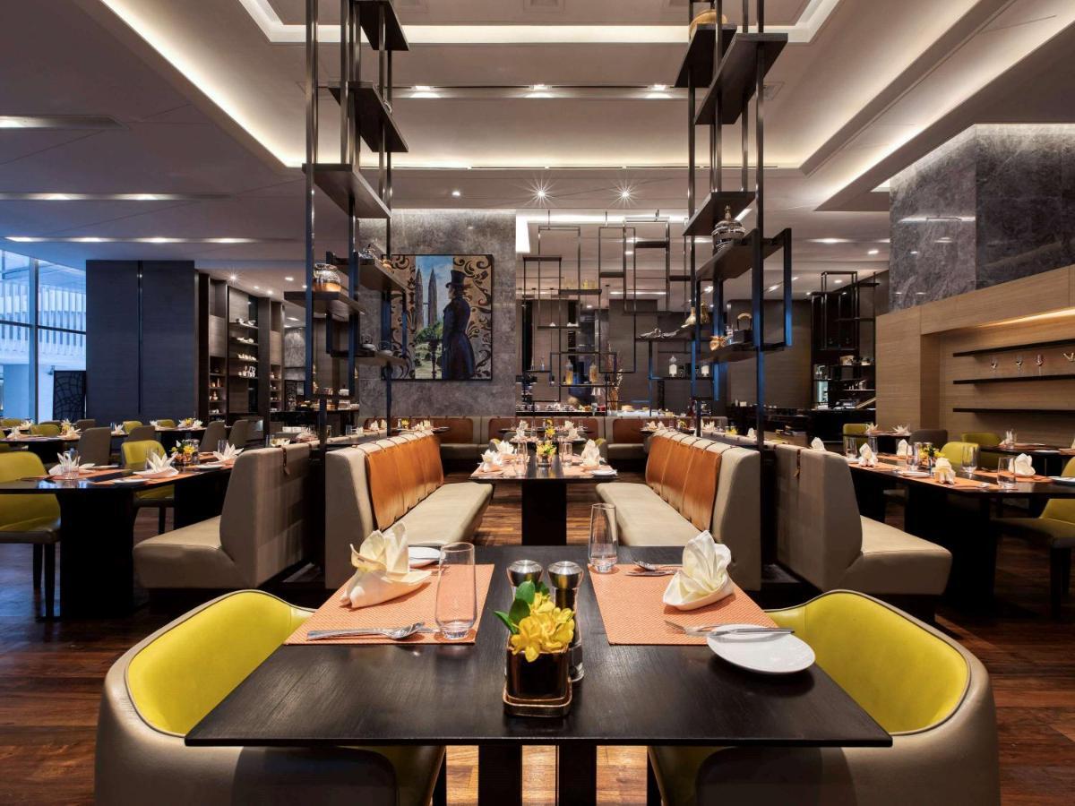 Sofitel Kuala Lumpur Damansara Hotel Eksteriør billede The restaurant