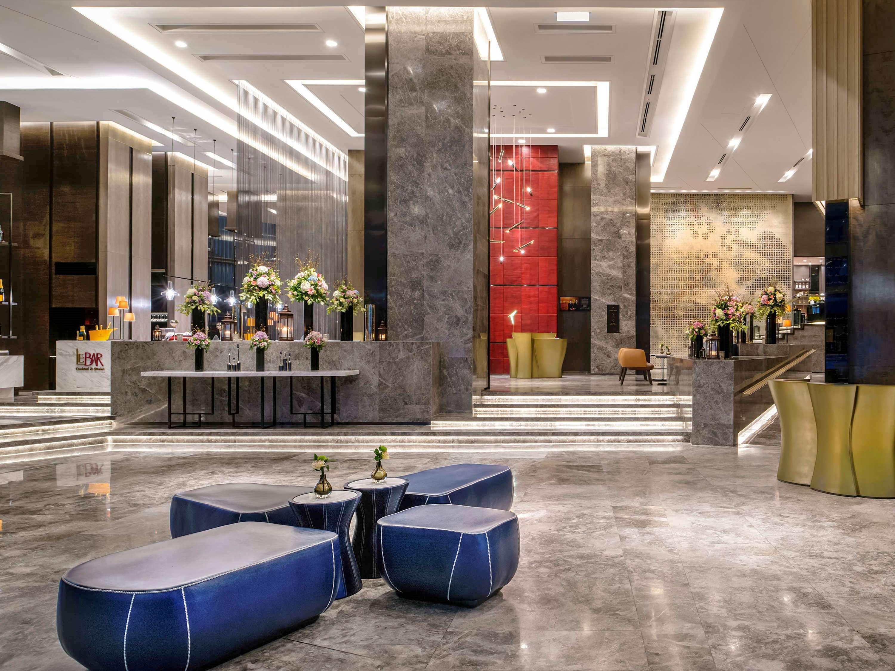Sofitel Kuala Lumpur Damansara Hotel Eksteriør billede The lobby of the hotel