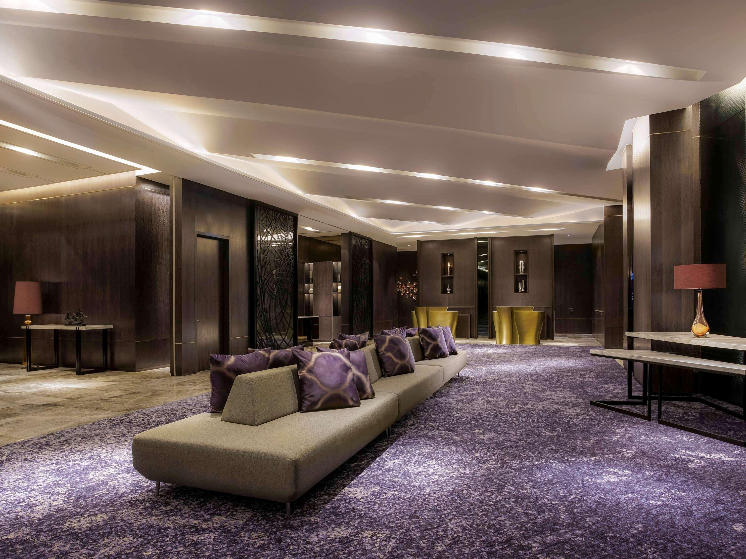 Sofitel Kuala Lumpur Damansara Hotel Eksteriør billede The lobby of the W Seoul