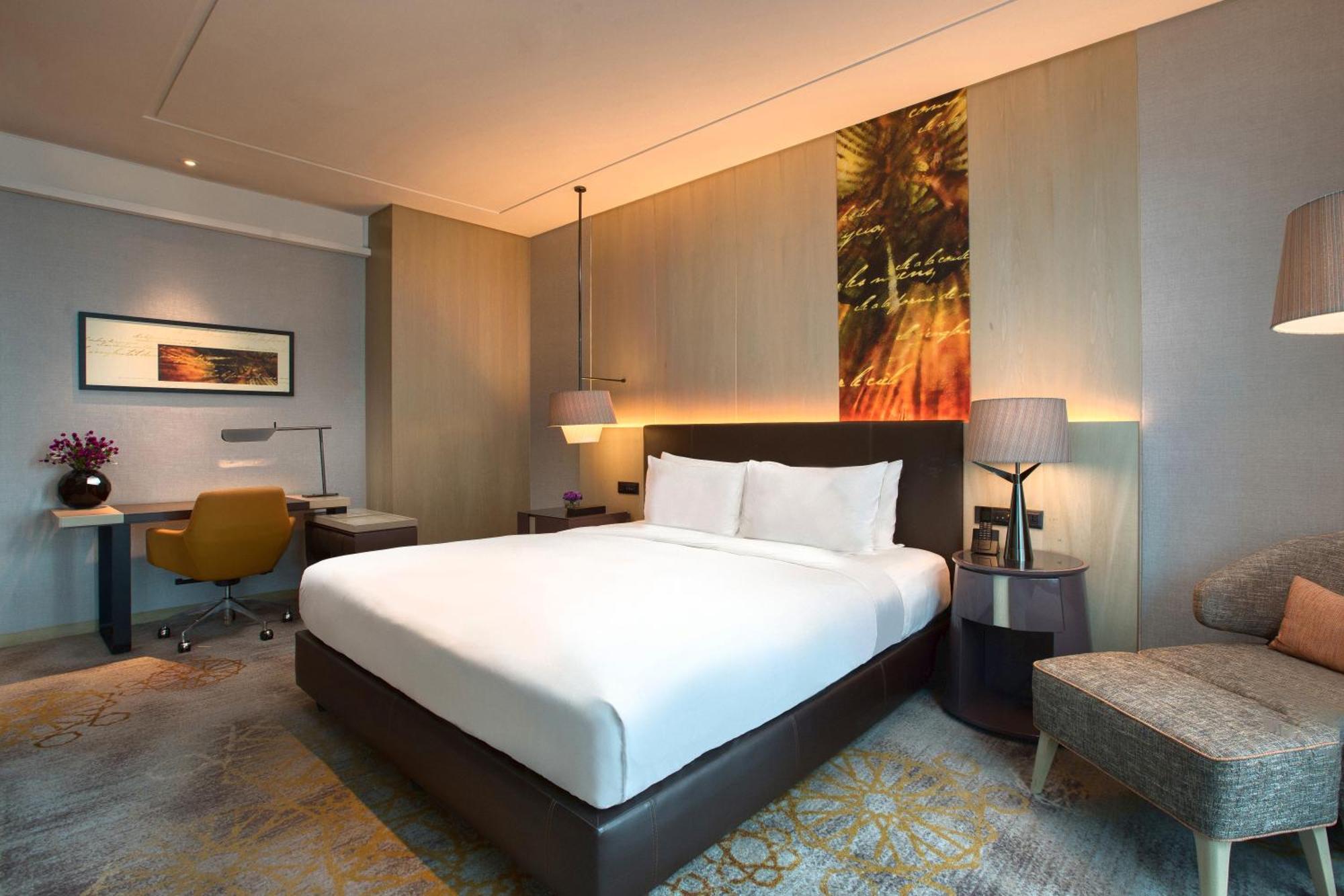 Sofitel Kuala Lumpur Damansara Hotel Eksteriør billede Deluxe Room