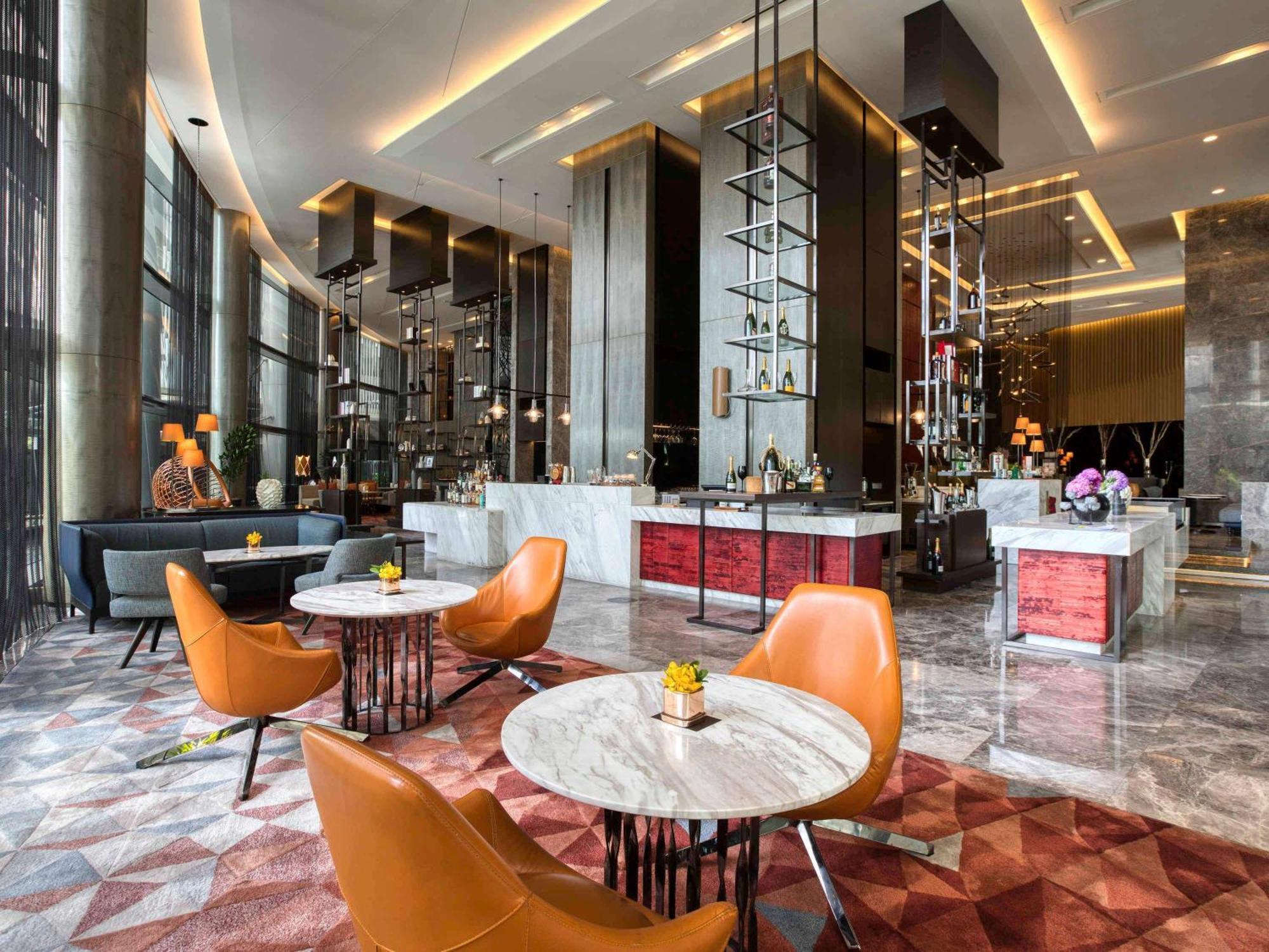 Sofitel Kuala Lumpur Damansara Hotel Eksteriør billede The lobby